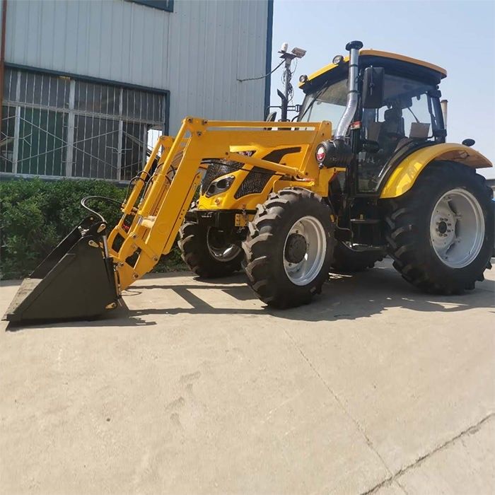 নতুন 2024 গিয়ার ড্রাইভ ফার্ম ট্র্যাক্টর 110HP 120HP গিয়ারবক্স সহ হুইল ট্র্যাক্টর